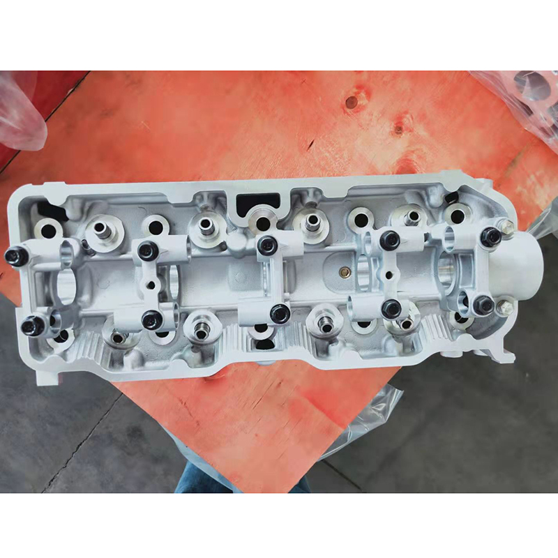 Específicamente para Mitsubishi motor 4G63 - 8V cabeza del cilindro