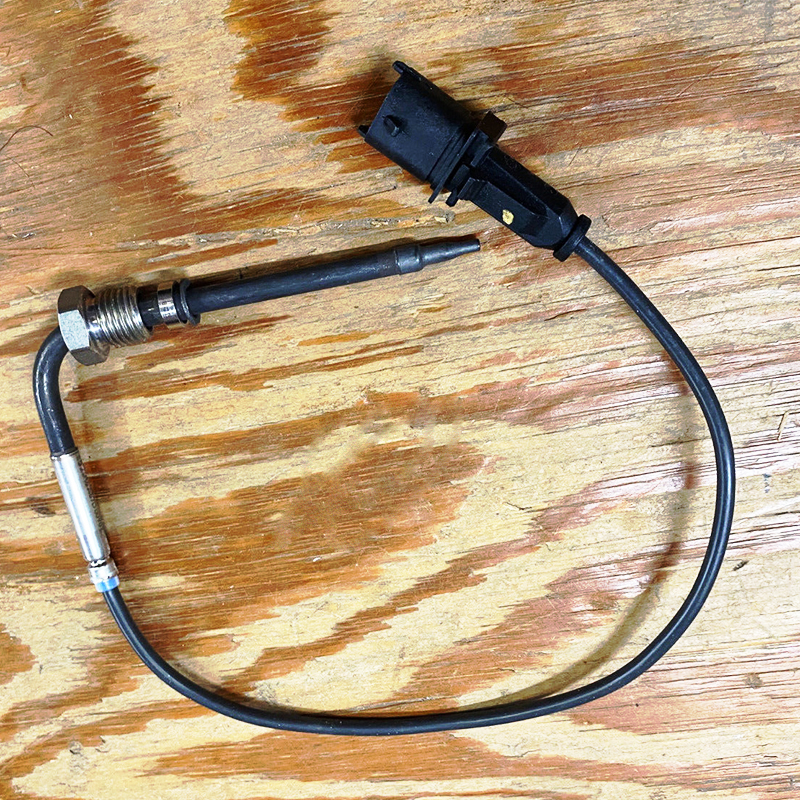 Hecho para Bobcat - Sensor de escape Temp 7246162